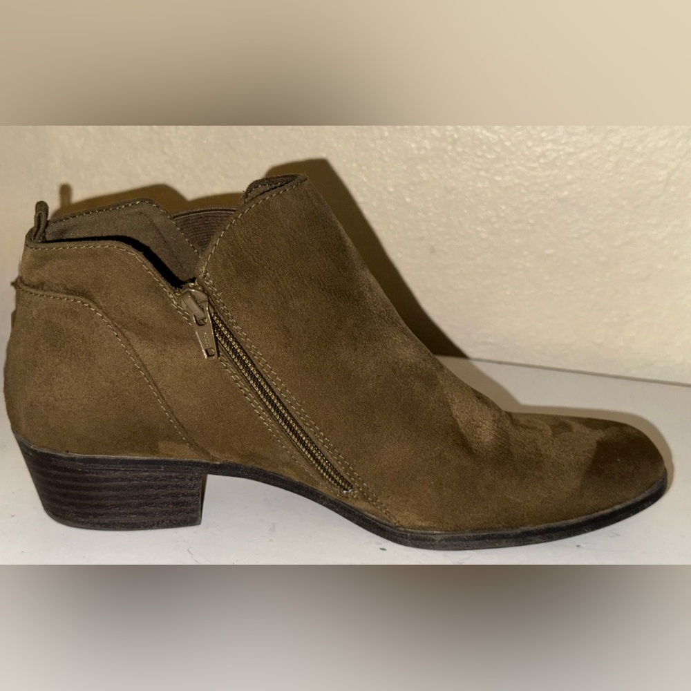 Arizona Jean Company - Women’s Gale Army Green Ankle Boots - Size 10 - Picture 3 of 10